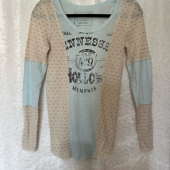 |Sold|  🌔HP🌖  •We The Free• long sleeve - Picture 3 of 7